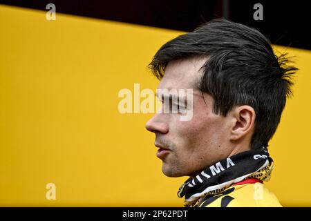 Follonica, Italie, 07 mars 2023. Primoz Rogall slovène de Jumbo-Visma photo au début de la deuxième étape de la course cycliste de Tirreno-Adriatico, de Camaiore à Follonica, Italie (209 km), mardi 07 mars 2023. BELGA PHOTO DIRK WAEM Banque D'Images