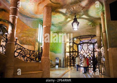 Porte,Casa Mila, de La Pedrera, Barcelone, Catalogne, Espagne Banque D'Images