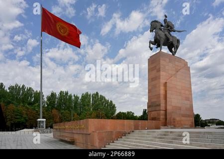 Monument Manas inspiré d'une épopée traditionnelle, place Ala-Too, Bichkek, Kirghizistan, Asie centrale, Asie Banque D'Images