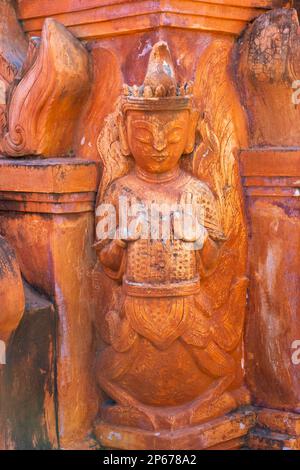 Détails sur stupa, Indein, Lake Inle, Shan State, Myanmar (Birmanie), Asie Banque D'Images