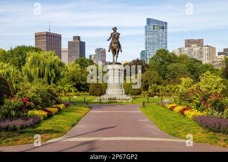 Statue de George Washington dans les jardins publics de Boston, Boston, Massachusetts, Nouvelle-Angleterre, États-Unis d'Amérique, Amérique du Nord Banque D'Images