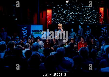 ROTTERDAM - Attje Kuiken lors d'une réunion de campagne de GroenLinks et du PvdA pour les élections du Conseil provincial. ANP ROBIN VAN LONKHUIJSEN pays-bas sortie - belgique sortie Banque D'Images