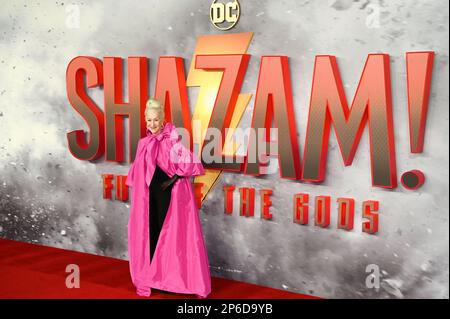 Helen Mirren participe au screening spécial de Shazam! Fureur des Dieux à Cineworld Leicester Square, Londres, Royaume-Uni. Date de la photo : 7th mars 2023. Banque D'Images