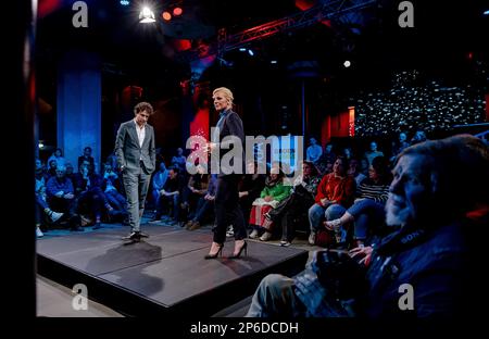 ROTTERDAM - Jesse Klaver et Attje Kuiken lors d'une réunion de campagne de GroenLinks et du PvdA pour les élections du Conseil provincial. ANP ROBIN VAN LONKHUIJSEN pays-bas sortie - belgique sortie Banque D'Images