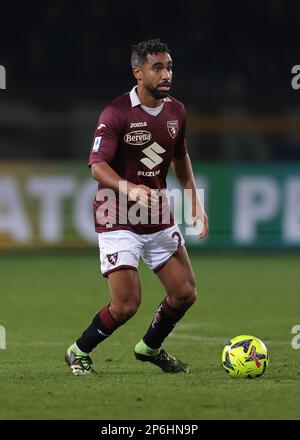 Turin, Italie, le 6th mars 2023. Djidji Koffi du FC de Turin pendant la série Un match au Stadio Grande Torino, Turin. Le crédit photo devrait se lire: Jonathan Moscrop / Sportimage Banque D'Images