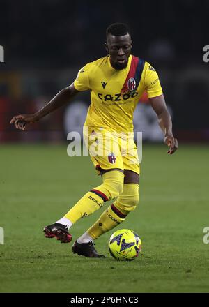 Turin, Italie, le 6th mars 2023. Musa Barrow du FC de Bologne pendant le match de la série A au Stadio Grande Torino, Turin. Le crédit photo devrait se lire: Jonathan Moscrop / Sportimage Banque D'Images
