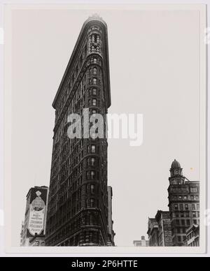 Berenice Abbott, Bâtiment Flatiron, 1938, imprimé en 1982, imprimé en gélatine argentée. Banque D'Images