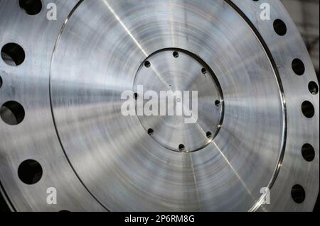 Arbre cannelé de sortie du grand moteur électrique industriel Banque D'Images