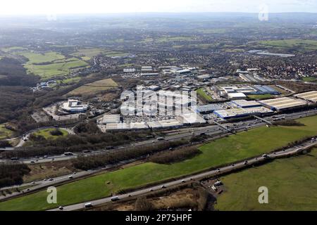 Vue aérienne de Birstall près de Leeds, West Yorkshire, Royaume-Uni Banque D'Images