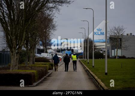 LELYSTAD - Une rue à l'aéroport de Lelystad. Un vol de faible niveau à destination ou en provenance de l'aéroport de Lelystad est inacceptable pour pratiquement tous les partis participant aux élections du Conseil provincial à Gelderland et à Overijssel. Les deux seules parties de Gelderland qui ne sont pas contre l'ouverture de l'aéroport de Lelystad, le VVD et le BVNL, croient que l'aéroport de Lelystad ne peut être construit que si les routes de vol à basse altitude sont hors de la table. ANP ROBIN VAN LONKHUIJSEN pays-bas sortie - belgique sortie Banque D'Images