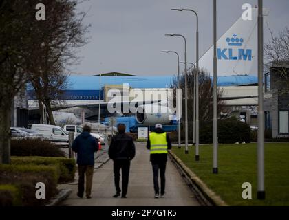 LELYSTAD - Une rue à l'aéroport de Lelystad. Un vol de faible niveau à destination ou en provenance de l'aéroport de Lelystad est inacceptable pour pratiquement tous les partis participant aux élections du Conseil provincial à Gelderland et à Overijssel. Les deux seules parties de Gelderland qui ne sont pas contre l'ouverture de l'aéroport de Lelystad, le VVD et le BVNL, croient que l'aéroport de Lelystad ne peut être construit que si les routes de vol à basse altitude sont hors de la table. ANP ROBIN VAN LONKHUIJSEN pays-bas sortie - belgique sortie Banque D'Images