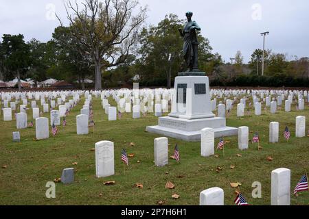 Cimetière national de New Bern situé à New Bern en Caroline du Nord. Banque D'Images