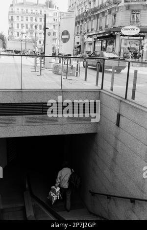 Archives 90ies : place de la République parking, Lyon, France, 1996 Banque D'Images