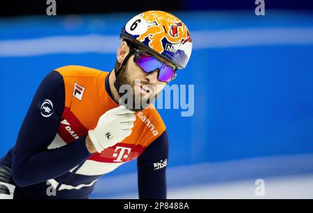 SEOUL - Sjinkie Knegt en action lors d'une formation pour les Championnats du monde de patinage de vitesse sur piste courte en Corée du Sud. ANP IRIS VANDEN BROEK Banque D'Images