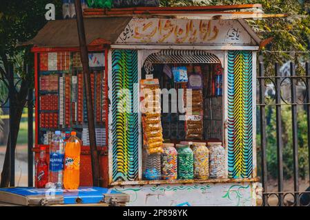 L'impact le plus important sur l'architecture de la ville fortifiée de Lahore est venu avec l'invasion des Mughals, avec l'arrivée des cinq grandes leade de Mughal Banque D'Images