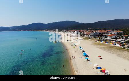 Vue de la plage, Sarti Sithonia - Grèce Banque D'Images