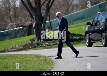 Washington, États-Unis. 09th mars 2023. Le président des États-Unis Joe Biden quitte la Maison Blanche à Washington, DC, 9 mars 2023, en direction de Philadelphie, L'AP publie son budget pour l'exercice 2024. Crédit photo: Chris Kleponis/Pool/ABACAPRESS.COM crédit: Abaca Press/Alay Live News Banque D'Images