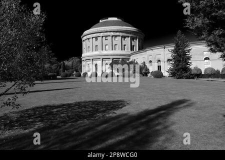 La rotonde et les jardins à Ickworth House près de Bury St Edmunds, Suffolk, Angleterre Banque D'Images