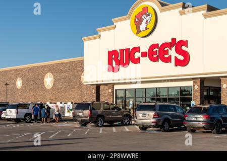 La chaîne de magasins de proximité géants de Buc-ee et des centres de voyage basés au Texas. Banque D'Images