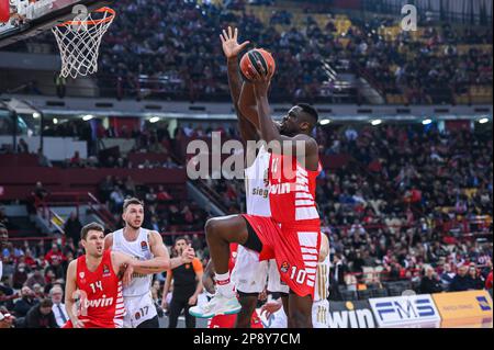 Pirée, Grèce. 09th mars 2023. 10 MOUSTAPHA CHUTE de l'Olympiacos Pirée lors de l'Euroligue, Round 28, match entre l'Olympiacos Pirée et le FC Bayern Munich au Stade de la paix et de l'amitié de 9 mars 2023, à Athènes, Grèce. Crédit : Agence photo indépendante/Alamy Live News Banque D'Images