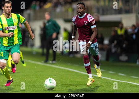 AEK Larnaca fait face à West Ham United pour un match de la Ligue de la Conférence européenne de l'UEFA Europa Round 16-1st Leg au stade Aek Arena de Larnaca-Chypre le 09 mars 2023. Banque D'Images