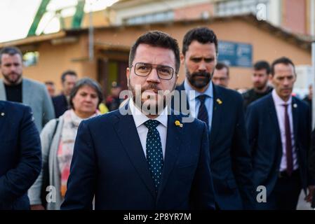 Barcelone, Espagne. 09th mars 2023. Président de la Generalitat Catalan Pere Aragones est vu dans les locaux de l'Iberpotasse, également connu sous le nom de mine terrestre ICL, à Suria. Trois travailleurs de la mine sont morts après un glissement de roche sur une partie de la mine de potassium. Crédit : SOPA Images Limited/Alamy Live News Banque D'Images