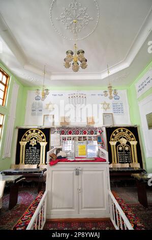 L'intérieur de la synagogue juive du vieux Boukhari à Boukhara, en Ouzbékistan. Banque D'Images