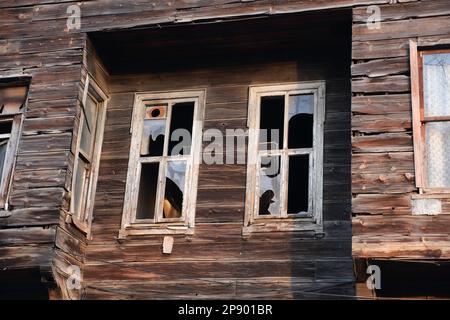 Ancienne maison abandonnée en turquie. Banque D'Images