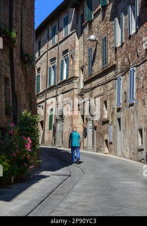 Città della Pieve (Italie) - Une vieille ville suggestive dans la province de Pérouse, en Ombrie, avec une architecture de renaissance. Ici le centre historique Banque D'Images