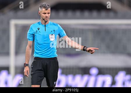 Florence, Italie. 09th mars 2023. ENEA Jorgji (arbitre) pendant la Fiorentina FC contre Sivaspor, match de football de la Ligue des conférences de l'UEFA à Florence, Italie, 09 mars 2023 crédit: Agence de photo indépendante/Alamy Live News Banque D'Images