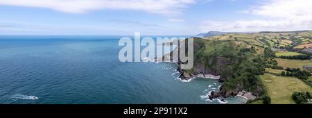 Ilfracombe Cliffs, North Devon Drone photo panoramique aérienne Banque D'Images