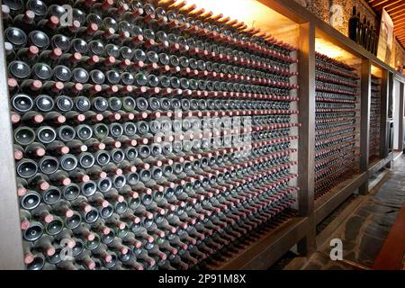 Magasin de vins à la bodegas rubicon dans la région viticole de la geria Lanzarote, îles Canaries, Espagne Banque D'Images