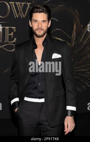 Los Angeles, États-Unis. 09th mars 2023. Ben Barnes assiste aux arrivées de Netflix Shadow and Bone Premiere au Tudum Theatre de Los Angeles, CA sur 9 mars 2023. (Photo de Corine Solberg/Sipa USA) crédit: SIPA USA/Alay Live News Banque D'Images