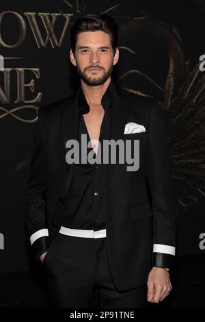 Los Angeles, États-Unis. 09th mars 2023. Ben Barnes assiste aux arrivées de Netflix Shadow and Bone Premiere au Tudum Theatre de Los Angeles, CA sur 9 mars 2023. (Photo de Corine Solberg/Sipa USA) crédit: SIPA USA/Alay Live News Banque D'Images