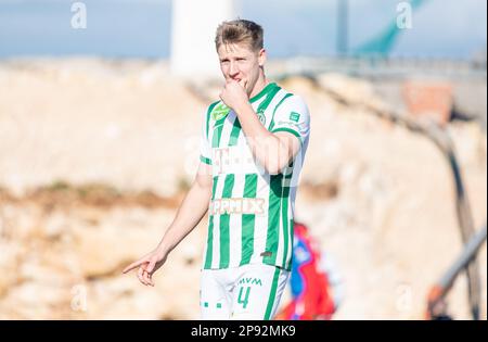 La Nucia, Espagne – 16 janvier 2023. Ferencvaros centre-arrière Mats Knoester pendant le club amical Ferencvaros vs Viktoria Plzen (0-0). Banque D'Images