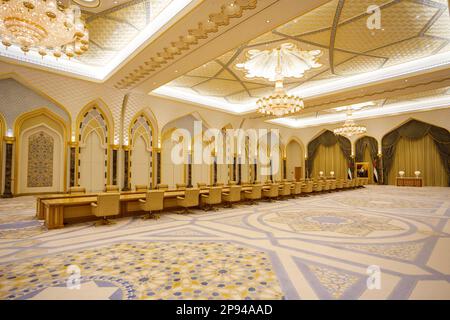 ABU DHABI, ÉMIRATS ARABES UNIS. 20 octobre 2022. Vue sur l'intérieur de Qasr Al-Watan, le Palais présidentiel d'Abu Dhabi, Émirats Arabes Unis. Crédit: ANT Palmer/Alamy Banque D'Images