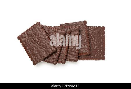 Biscuit enrobé de chocolat noir isolé, biscuits carrés, pain court rectangulaire, biscuit digestif croquant sur fond blanc vue de dessus Banque D'Images