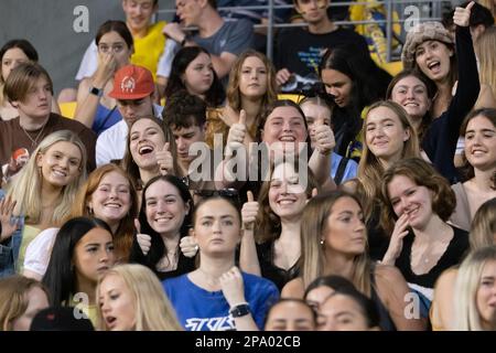 Wellington, Nouvelle-Zélande. 11th mars 2023. Joyeux fans des Hurricanes pendant le match. Wellington Hurricanes vs Auckland Blues au Sky Sport Stadium de Wellington, Nouvelle-Zélande. Super Rugby. Blues gagne 25-19. (Joe SERCI - SPP) crédit: SPP Sport presse photo. /Alamy Live News Banque D'Images