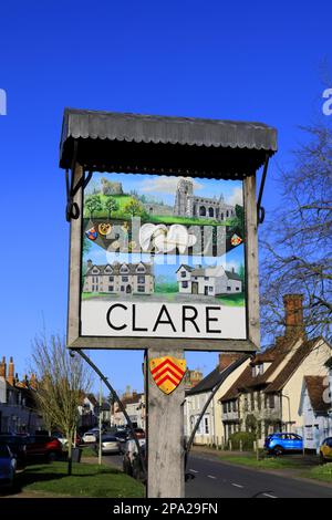 Panneau de village Clare, Nethergate Street, comté de Suffolk, Angleterre, Royaume-Uni Banque D'Images