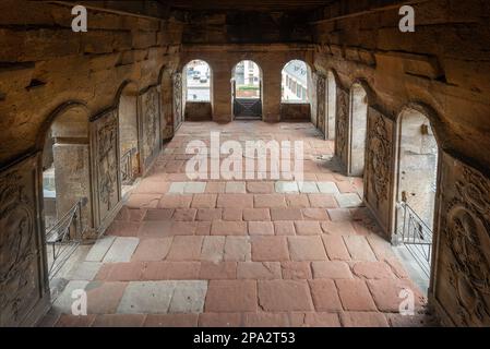 Porta Nigra Interior - Trèves, Allemagne Banque D'Images