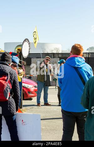 10 mars 2023. East Boston, ma. Les activistes climatiques de la communauté locale, les résidents, la rébellion d'extinction de Boston (XR) et les membres de GreenRoots AS Banque D'Images