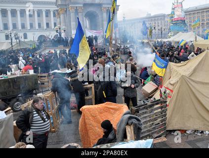 Kiev - Ukraine - 15 décembre 2013. Les événements de la Révolution de la dignité sur l'Euromaidan dans la capitale de l'Ukraine, Kiev, en 2013 Banque D'Images