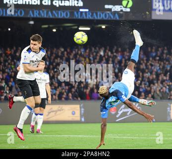 Naples, Campanie, Italie. 11th mars 2023. VICTOR OSIMHEN de SSC Napoli coup de pied de vélo pendant le match de football italien série A SSC Napoli vs FC Atalanta au stade Diego Armando Maradona à Naples. (Credit image: © Fabio Sasso/ZUMA Press Wire) USAGE ÉDITORIAL SEULEMENT! Non destiné À un usage commercial ! Banque D'Images