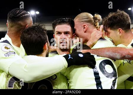 Erling Haaland de Manchester City (deuxième à droite) célèbre avec ses coéquipiers après avoir marqué le premier but du match de la première ligue à Selhurst Park, Londres. Date de la photo: Samedi 11 mars 2023. Banque D'Images