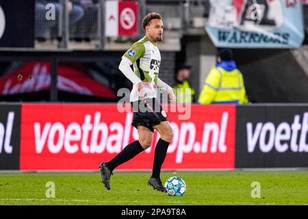 ALKMAAR, PAYS-BAS - MARS 11: Liam van Gelderen du FC Groningen, lors du match néerlandais Eredivisiie entre AZ et le FC Groningen à l'AFAS Stadion on 11 mars 2023 à Alkmaar, pays-Bas (photo de Patrick Goosen/Orange Pictures) Banque D'Images