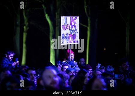 BAARN - le public pendant la finale de l'émission de télévision Wie est de mol? Diffusion en direct depuis le jardin du palais Soestdijk. ANP RAMON VAN FLYMEN pays-bas sortie - belgique sortie Banque D'Images