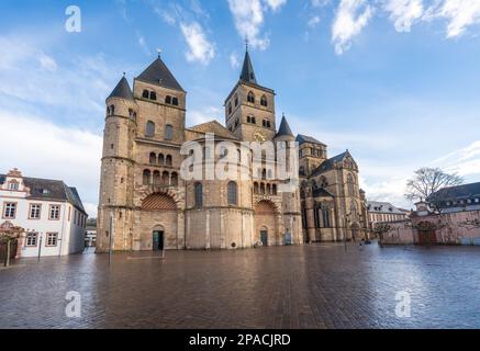 Cathédrale de Trèves et Liebfrauenkirche (église notre-Dame) - Trèves, Allemagne Banque D'Images