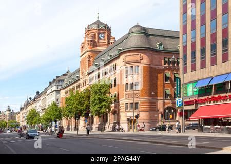 Stockholm, Suède - 22 juin 2019 : bureau de poste central près de la gare centrale de Stockholms. Banque D'Images