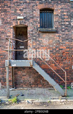 Porte d'entrée de l'entrepôt des quais de Liverpool Banque D'Images