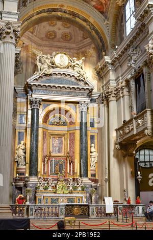 Bologne, Italie - 16 novembre 2022 : intérieur de l'église Santuario di Santa Maria della Vita Banque D'Images